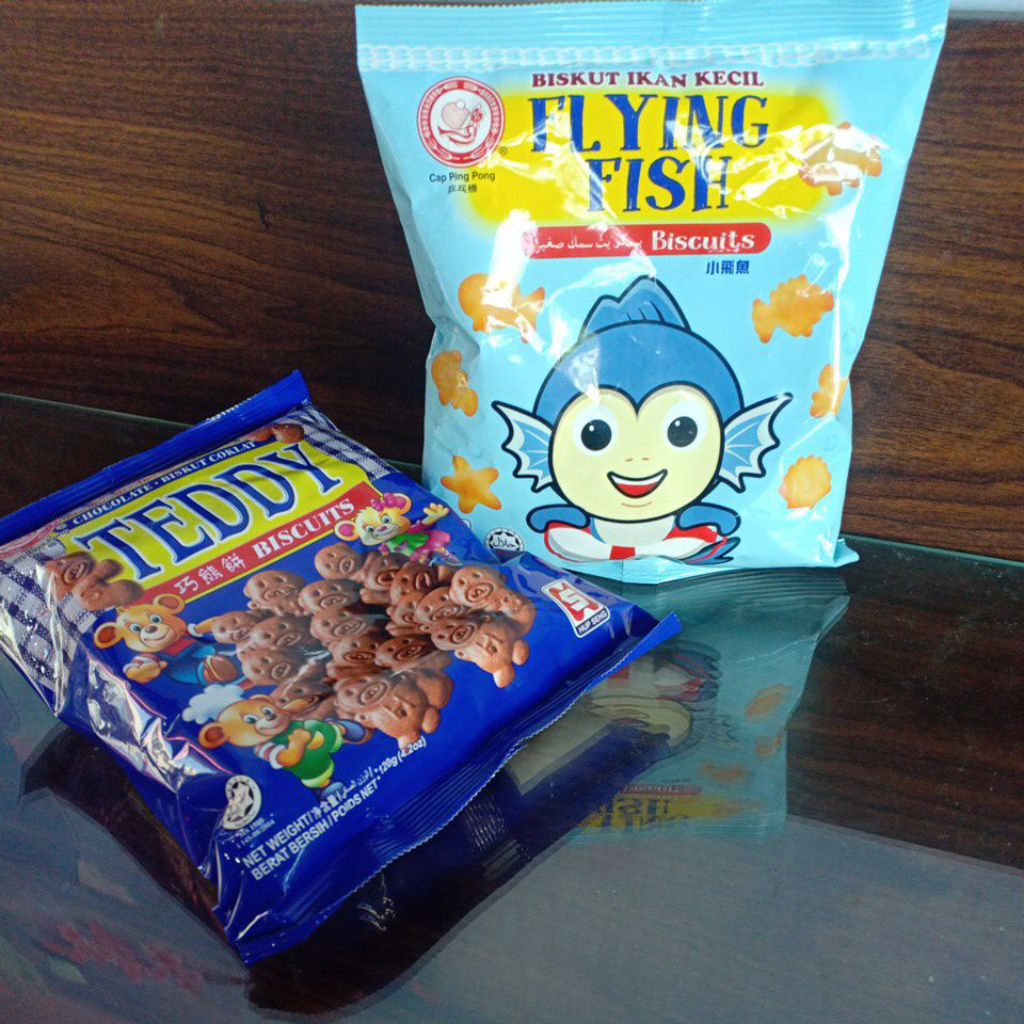 

Cap ping pong Biscuits