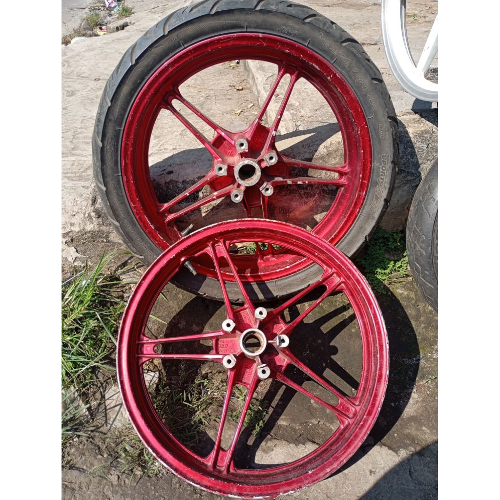 velg racing yamaha VIXION NEW,NVL,NVA SECOND ORIGINAL