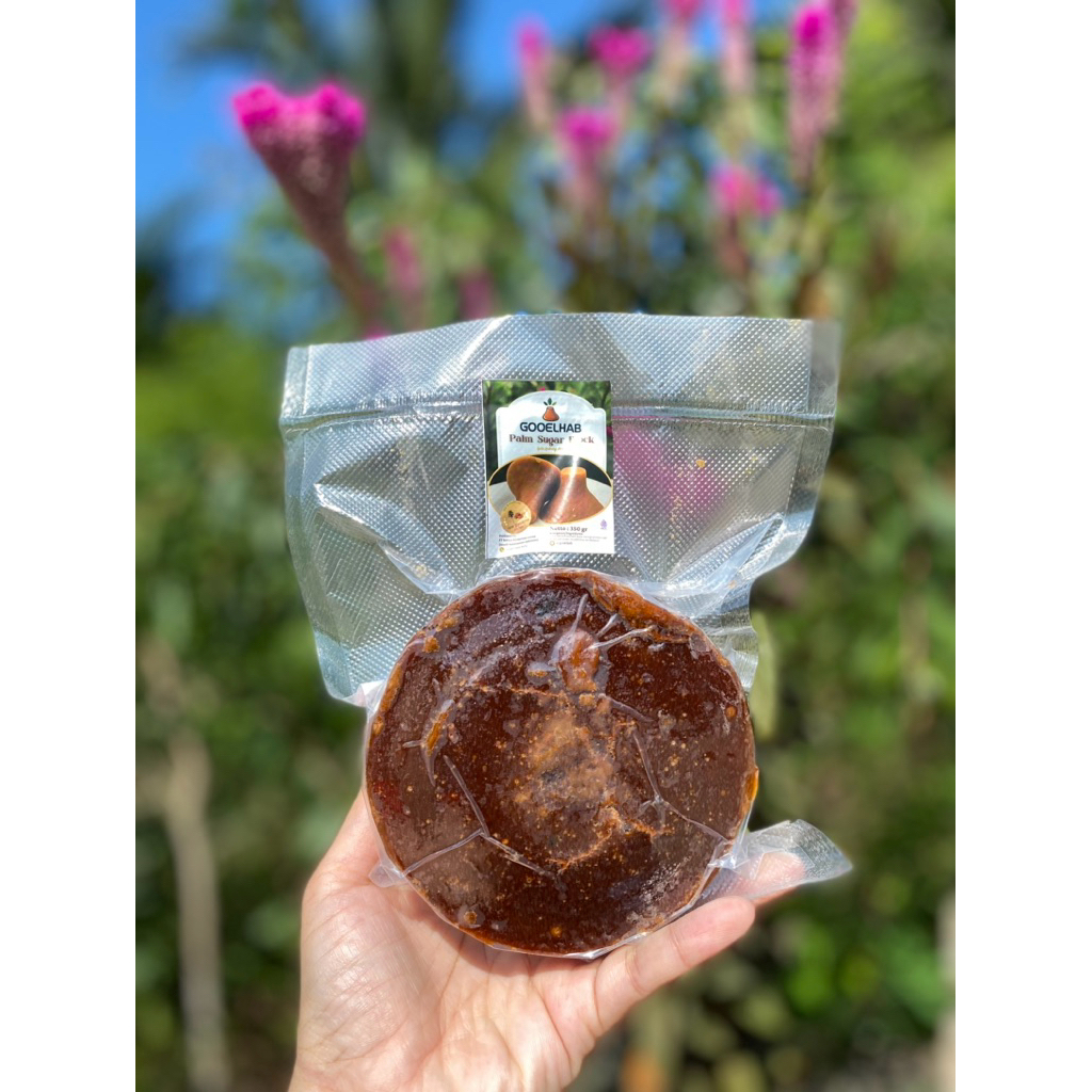 

Gula Aren Batok 500gr / Gula Merah Blok / Palm Sugar Block / Gula Habang / palm sugar block premium