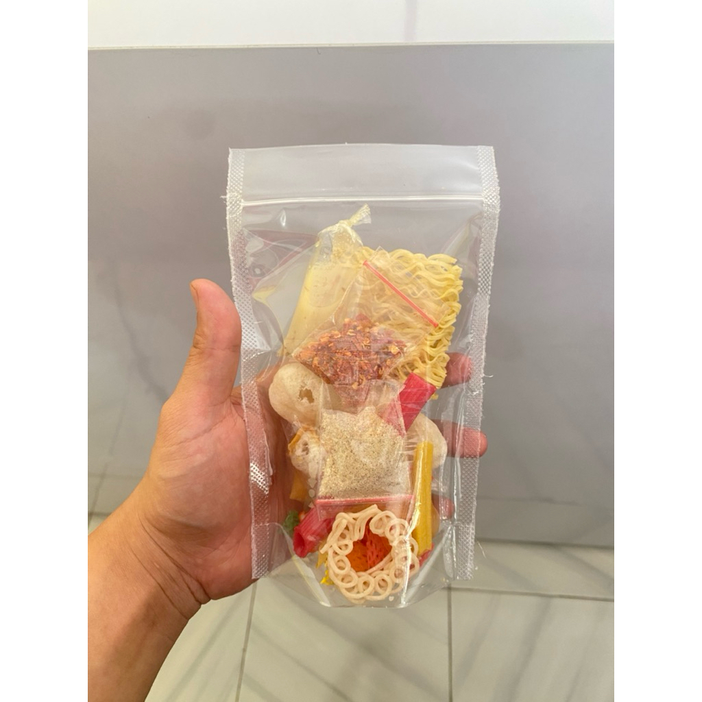 

Seblak instan kemasan komplit