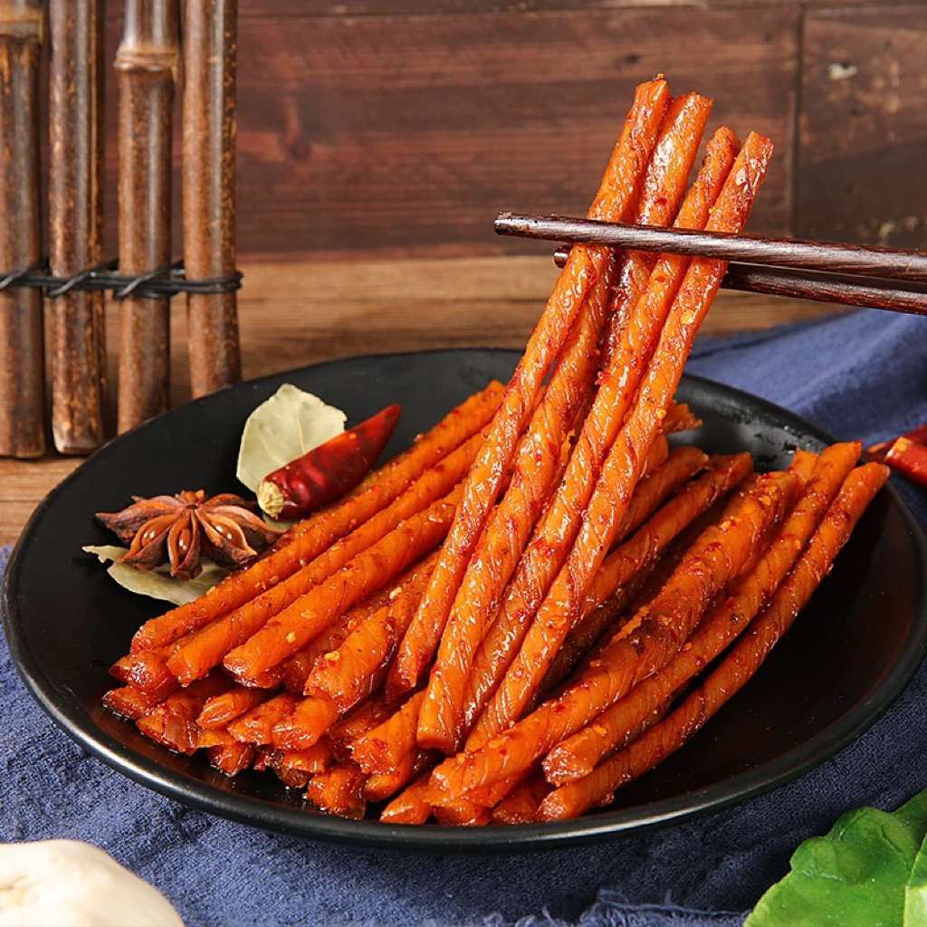 2 PCS Vegetarian Snack Spicy Garlic beef tendon 100gr/70gr CEMILAN SNACK VEGETARIAN | STRIP PEDAS OR