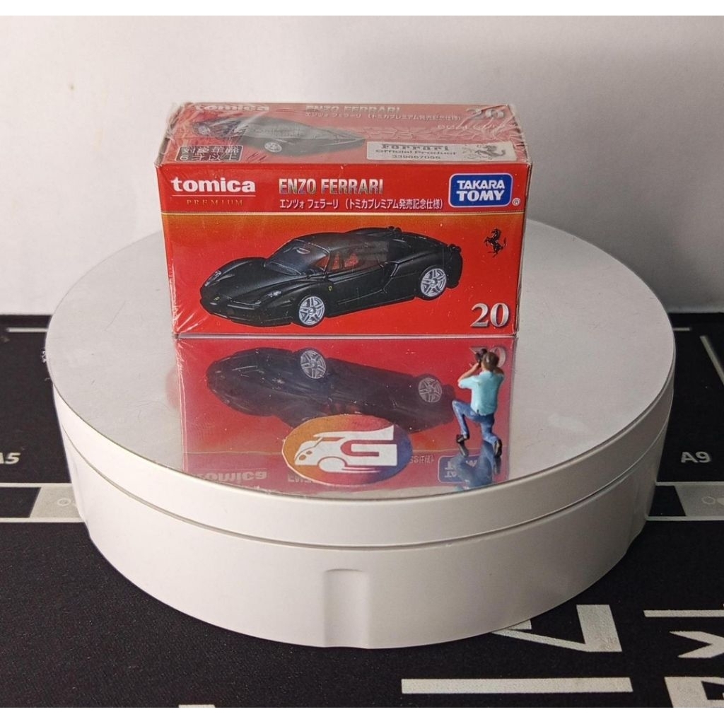 Tomica premium enzo ferrari hitam limited edition