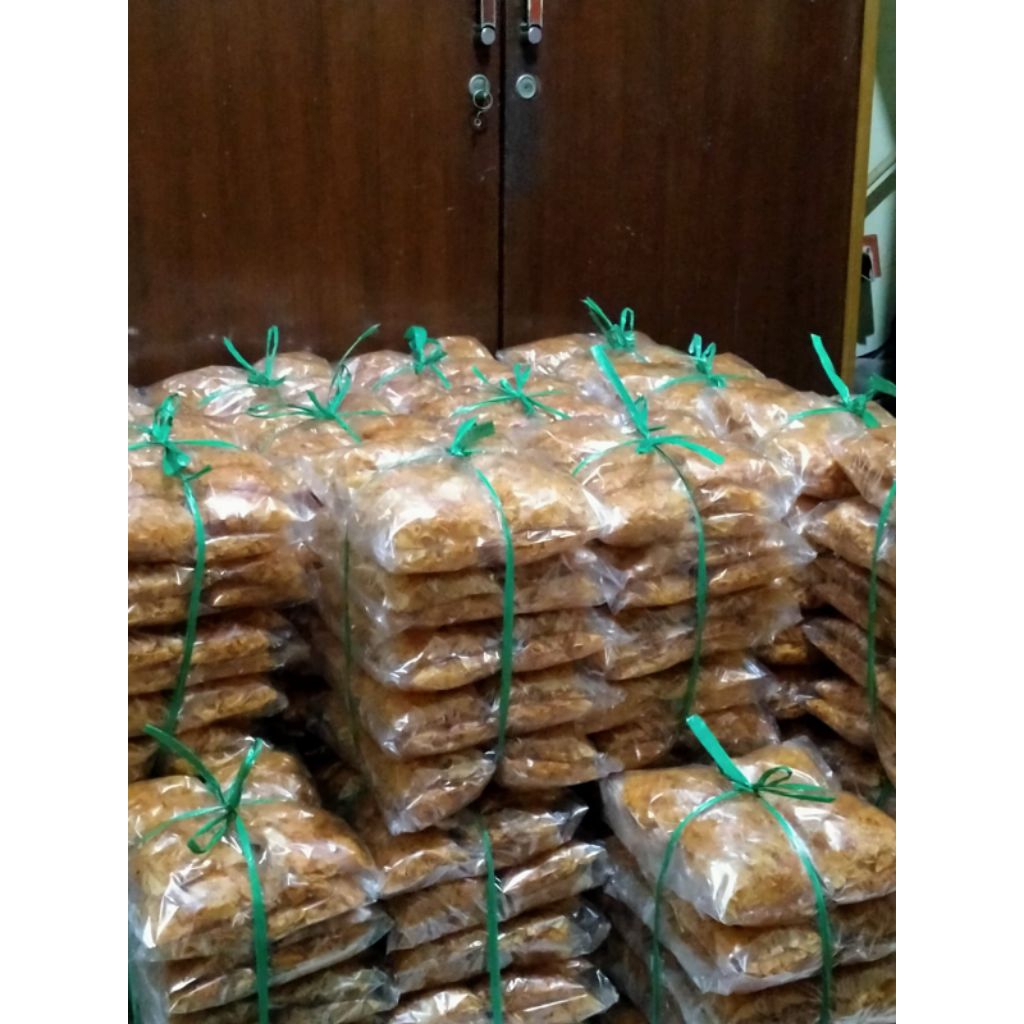 

keripik keriwil pedas