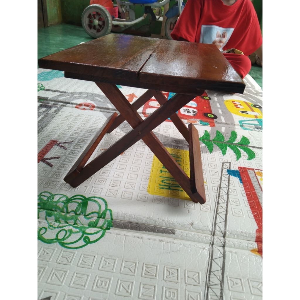 Rehal / Meja Lipat Dari Kayu ULIN