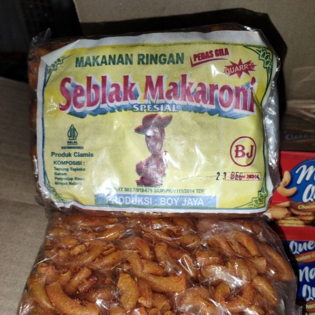 

Makanan Ringan Seblak Makaroni Spesial isi 20 pcs