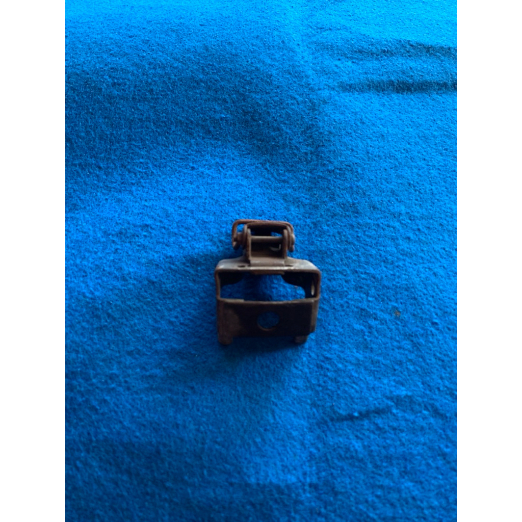 kunci jok kancingan jok yamaha v75 y75 original secound