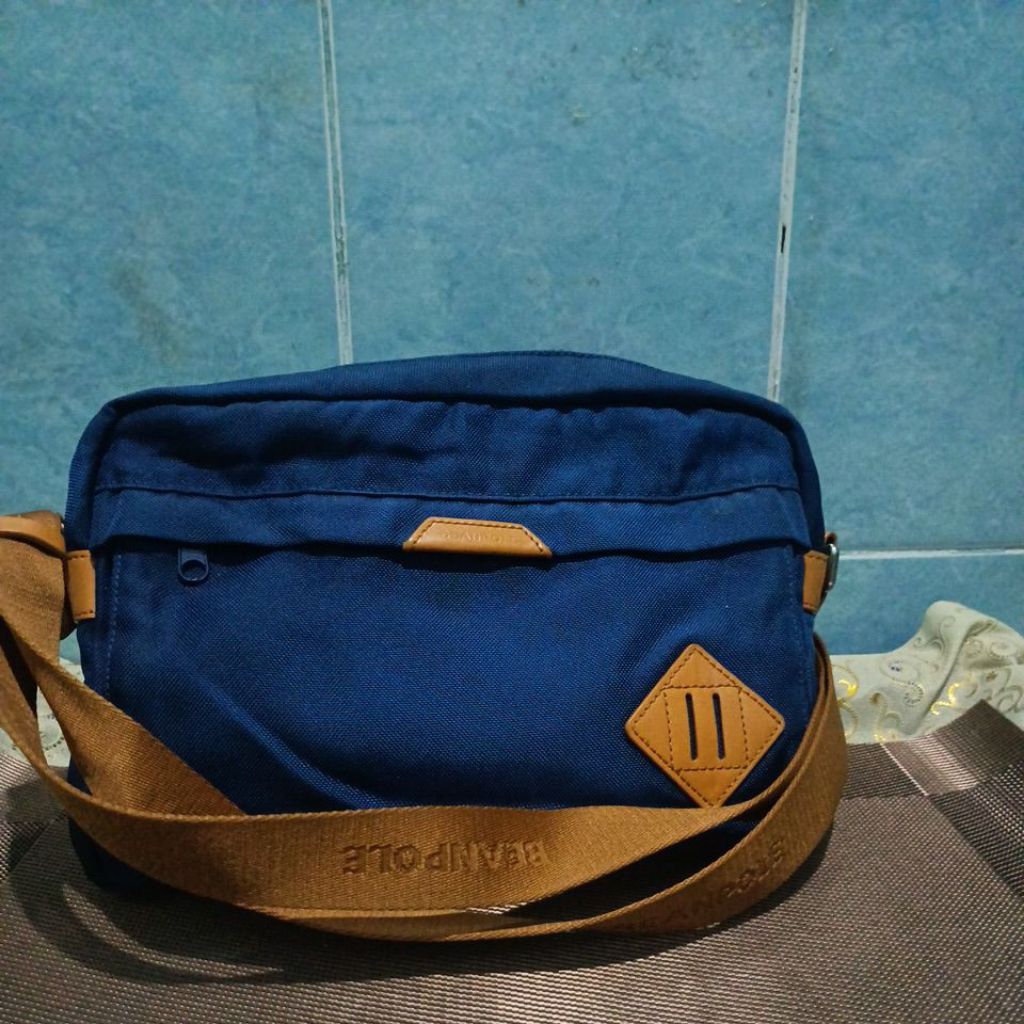 Sling bag BeanPole