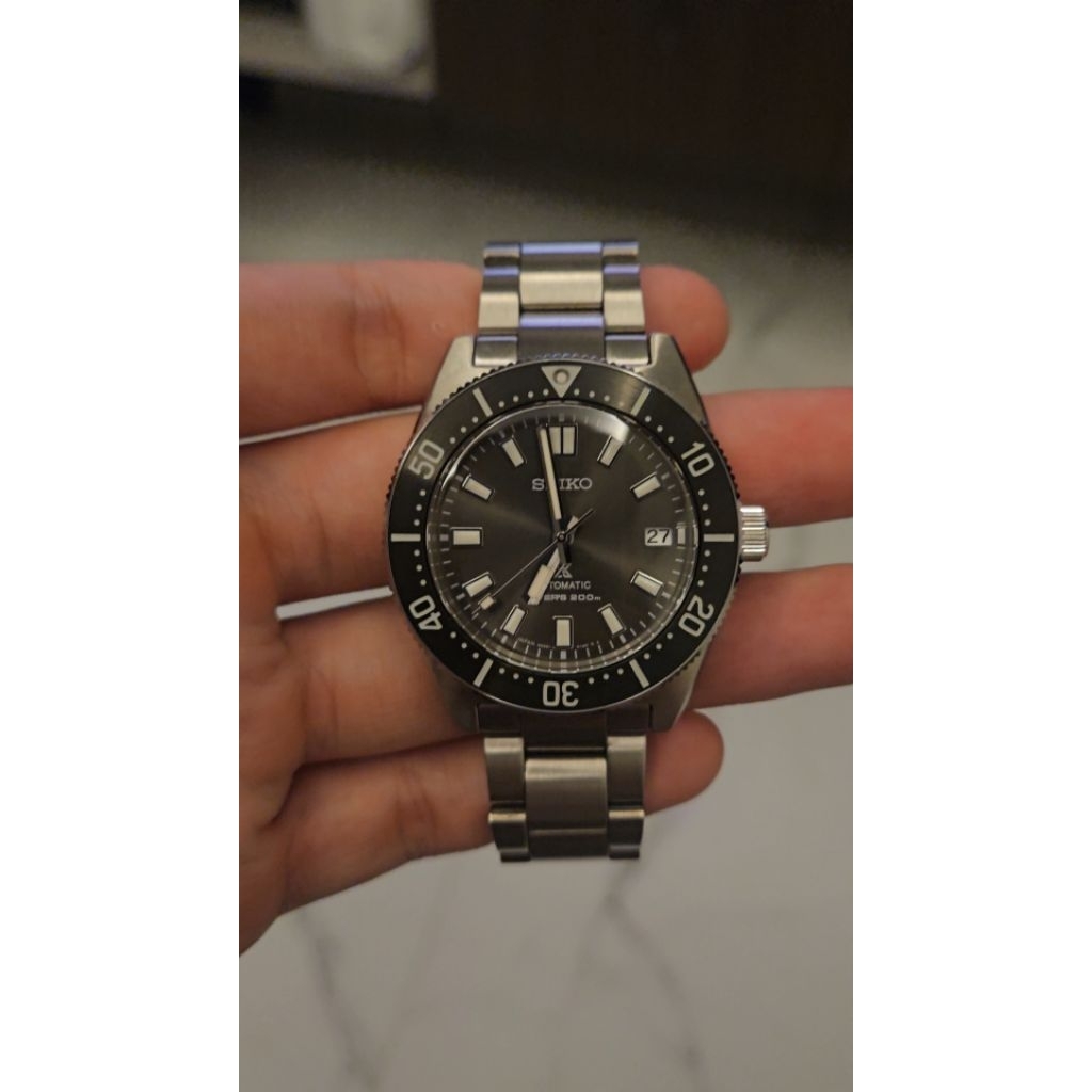 seiko prospex SPB143J1