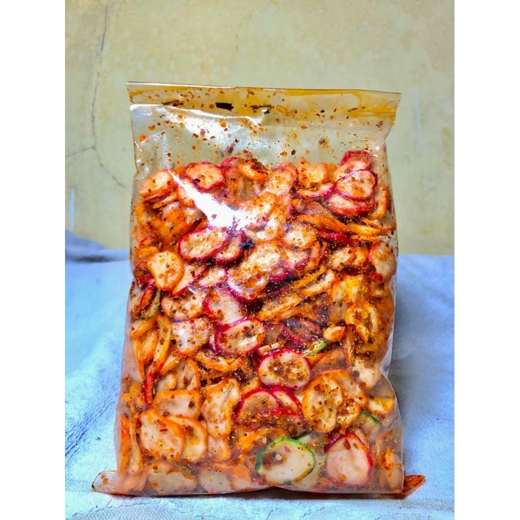 

Terlaris No.1 Seblak kering Kerupuk bawang kemasan 250gram rasa pedas daun jeruk