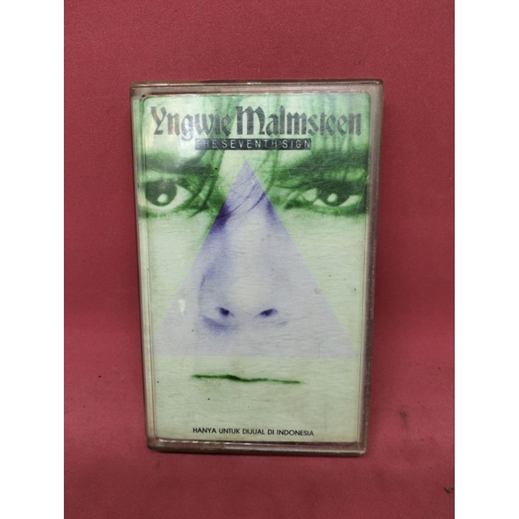 Kaset pita Yngwie Malmsteen sudah sesuai dengan covernya