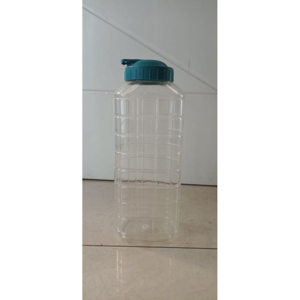 Botol Minum Lock n Lock 1.5L (preloved)