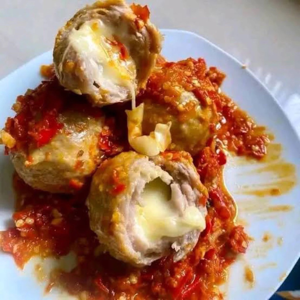 

ISI 4 PCS UKURAN SEDANG BAKSO KEJU MERCON FREE SAMBAL