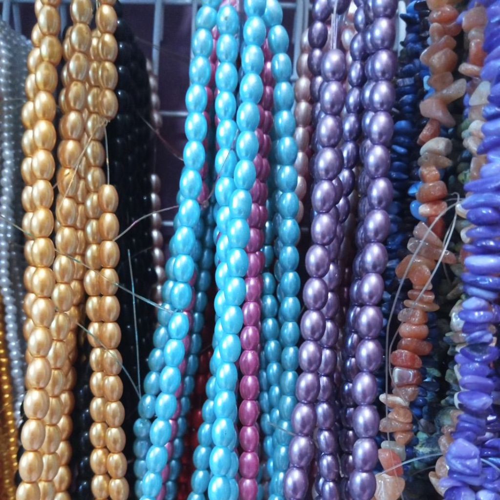 (Batam) Manik Mutiara Oval sintetis 6mm