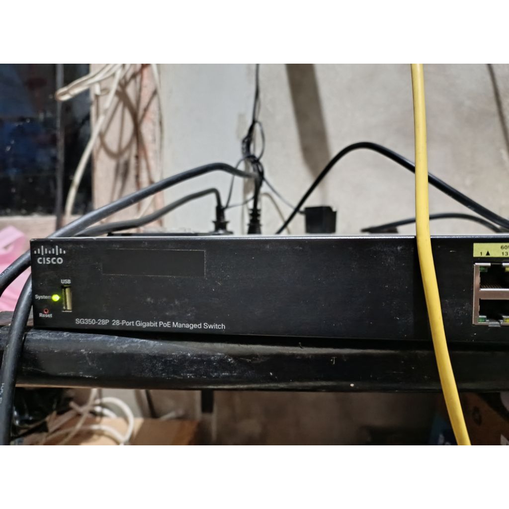 Switch Poe cisco manageable SG350-28P