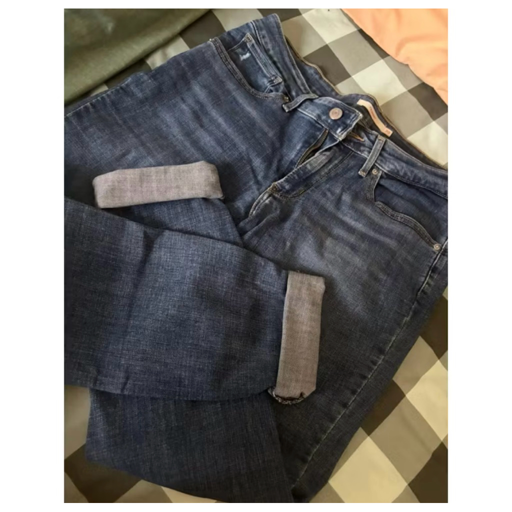 Preloved NETT (size 30) ORIGINAL Levi’s Women skinny Jeans capri high rise highwaist blue celana pan