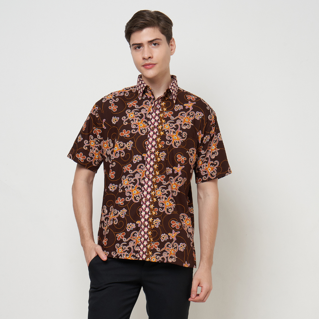 Krisna Wahyu Batik Katun Pria Lengan Pendek