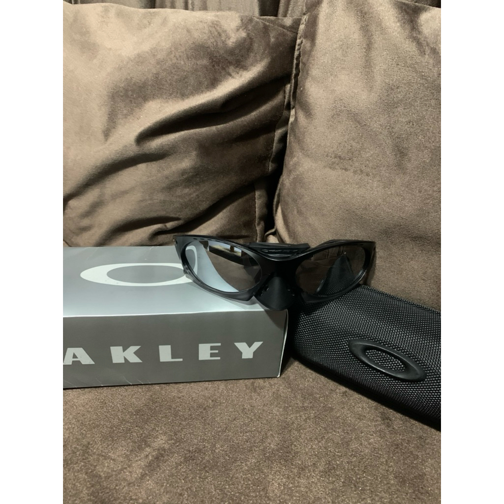 oakley plantaris