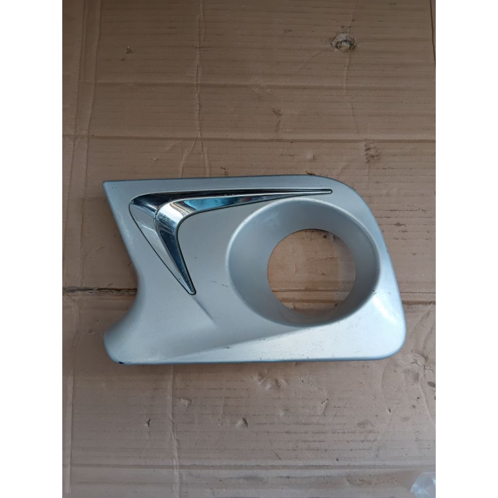 Cover Ring Foglamp Avanza ori lepasan