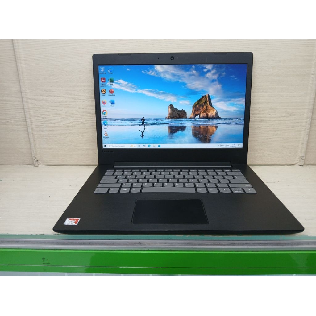 [SEPTEMBER CERIA] Lenovo V145-14AST AMD A9-9425 Radeon R5 3.10GHz Ram 8GB SSD 256GB