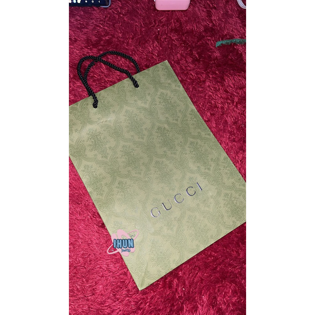 

Paperbag gucci ori medium Sz 26 x 35cm