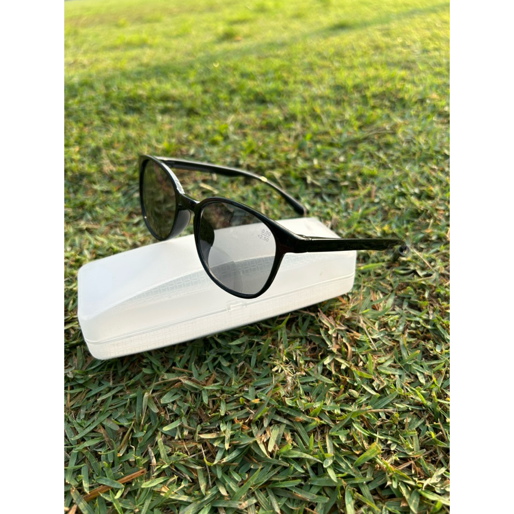 kacamata dua lensa baca dan jalan dua fungsi bifocal untuk usia 40 keatas lensa warna