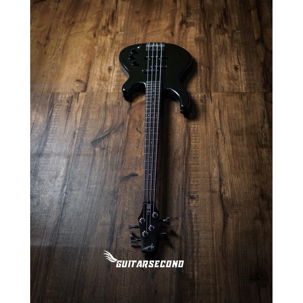 Fender MB-4 Bass 1996-1997