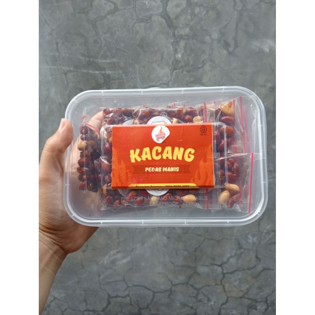 

Kacang Balado Pedas Manis - Kemasan tepak isi 30pcs by Wijaya Snack