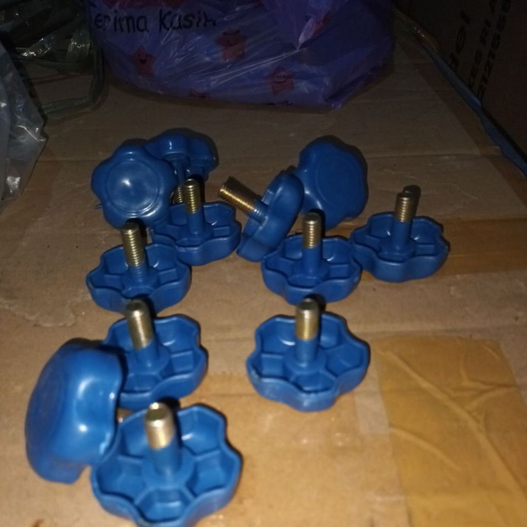 baut knob / knop bintang m8