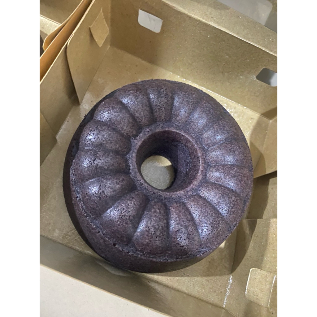 

Bolu Ketan Hitam Keju Lumer