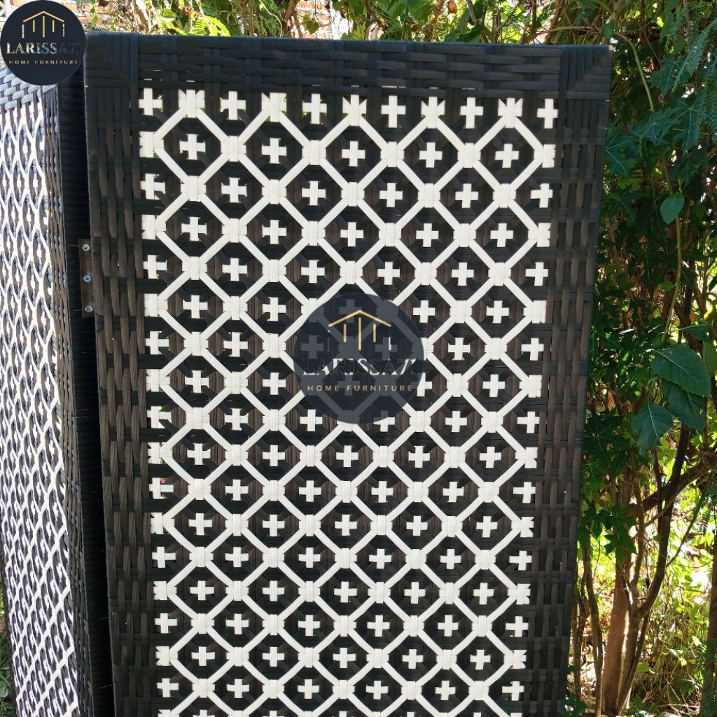 Sketsel Rotan Sintetis Pembatas Ruangan Minimalis