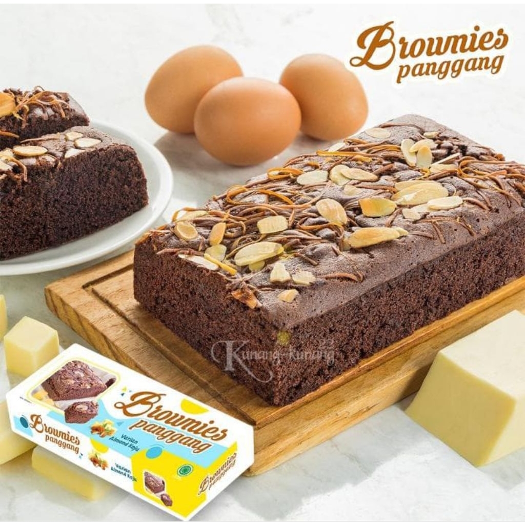 

BROWNIES PANGGANG ALMOND KEJU