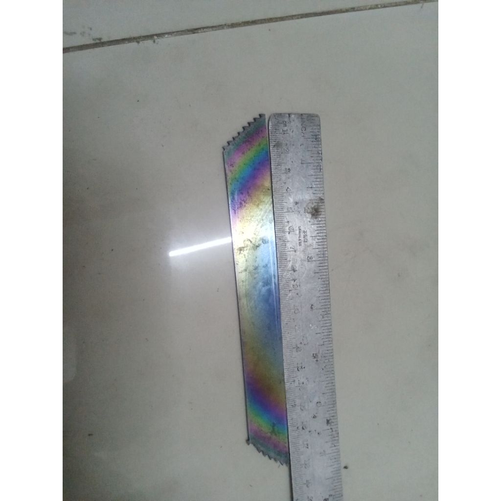 Baja HSS DM05 Julia Pelangi Italy Bahan Pisau Seset Dapur Mutik Raut