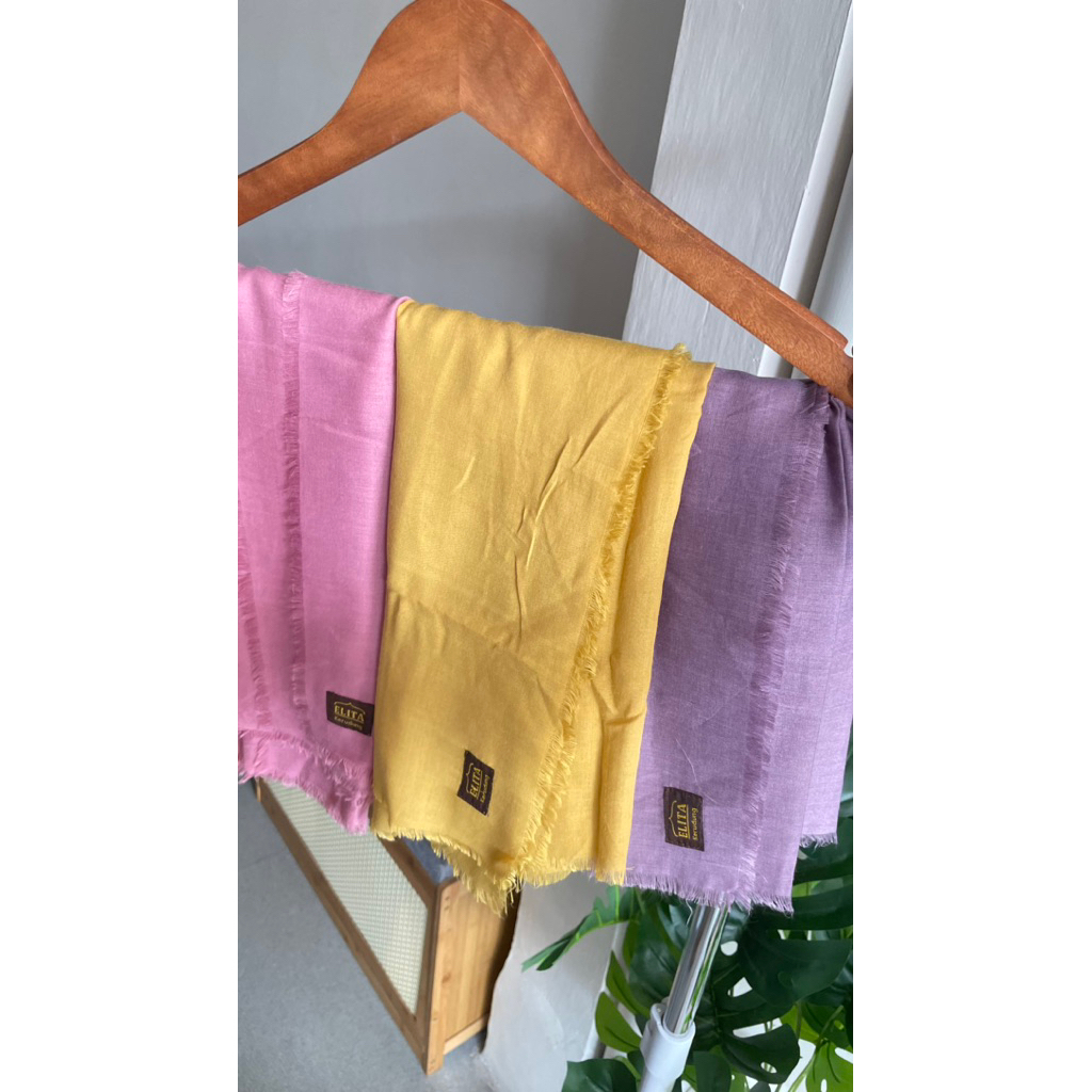 Kerudung rawis Elita