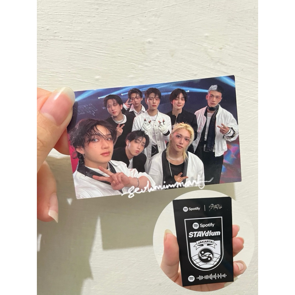 [TAKE ALL ONLY] Benefit Staydium Game Basket Ball Spotify Stray Kids PC Photocard Unlock Pink Flower