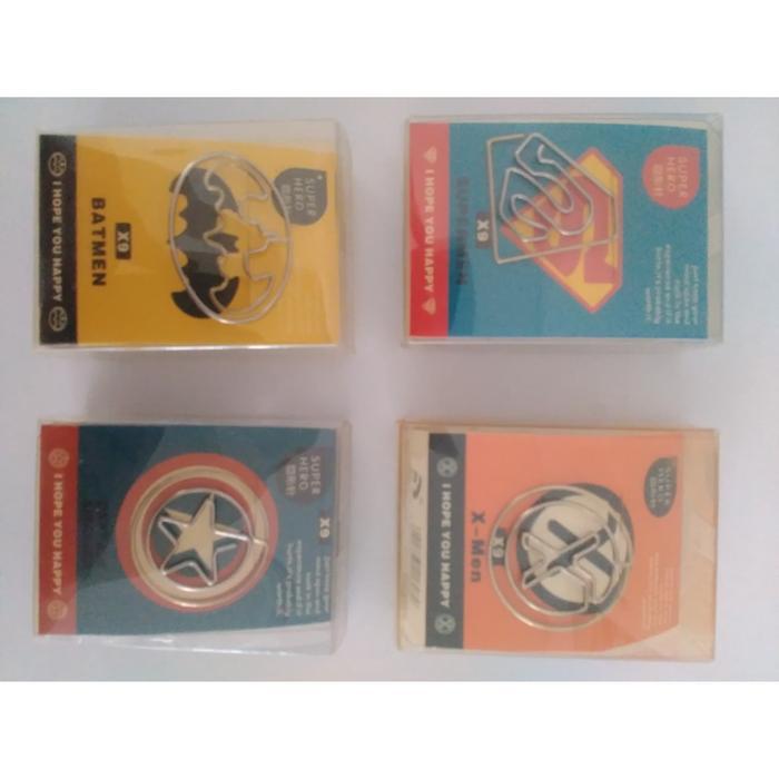 

Clip Stainless Superhero Batman, Captain, Superman, X-man (BORONGAN)