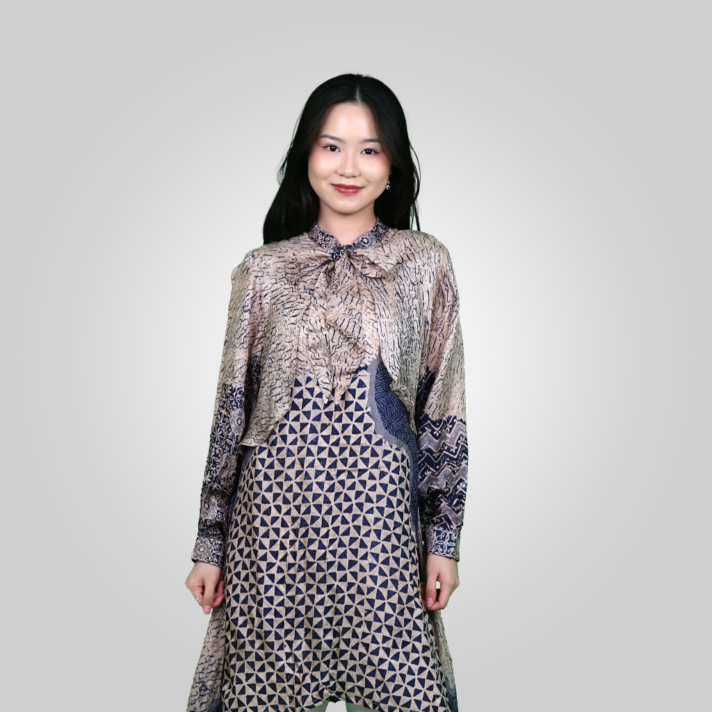 BATIK TRUSMI Atasan Wanita Tunik Batik Wanita Panjang Sera Warna Biru WT