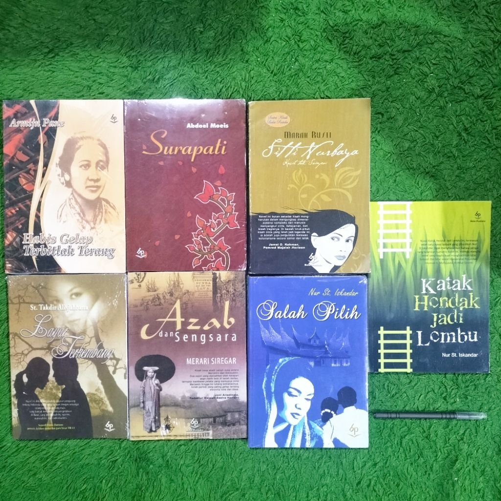 NOVEL SASTRA HABIS GELAP SURAPATI SITTI NURBAYA LAYAR TERKEMBANG AZAB DAN SENGSARA SALAH PILIH KATAK