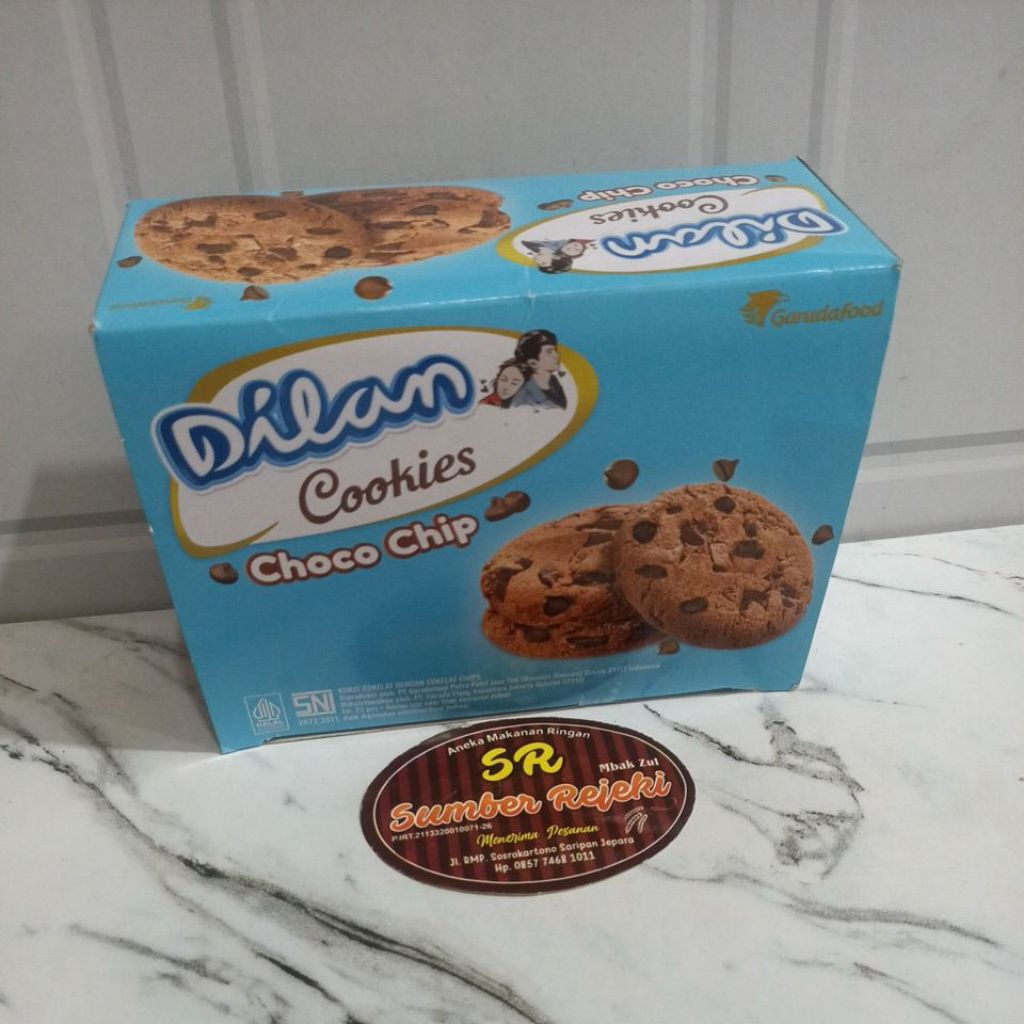 

DILAN COOKIES CHOCO CHIPS BERAT 244 GRAM