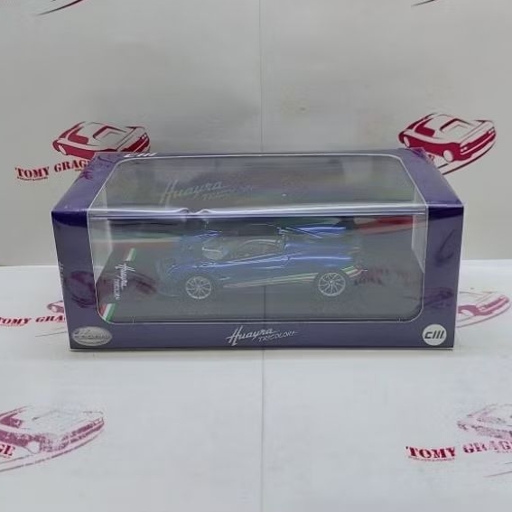 CM Model Pagani Huayra Tricolor