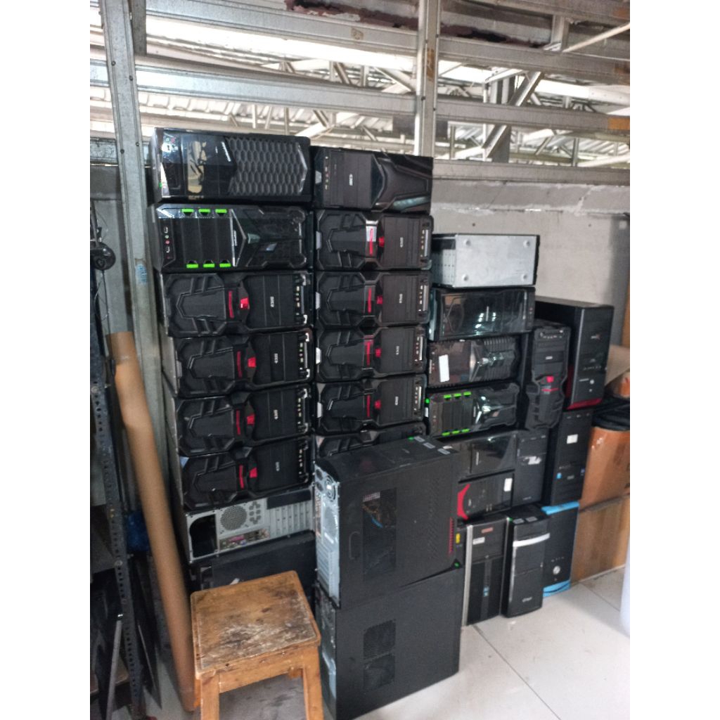 cpu core i3 gen4 ram4gb tanpa hardisk