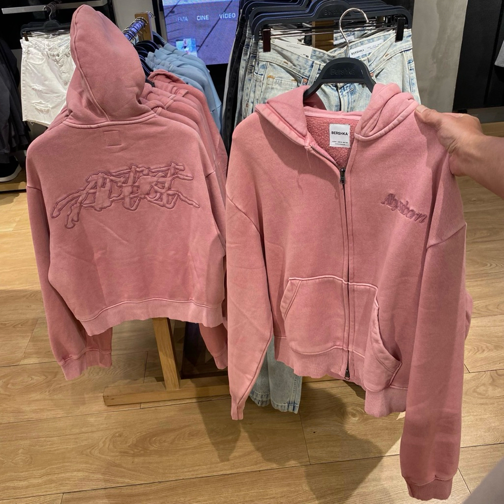 Jastip. Hoodie Zipper Bershka (Man)