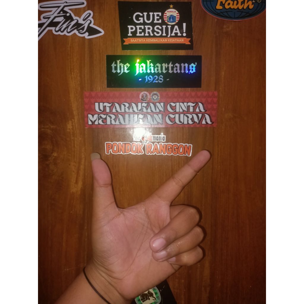 

stiker persija live