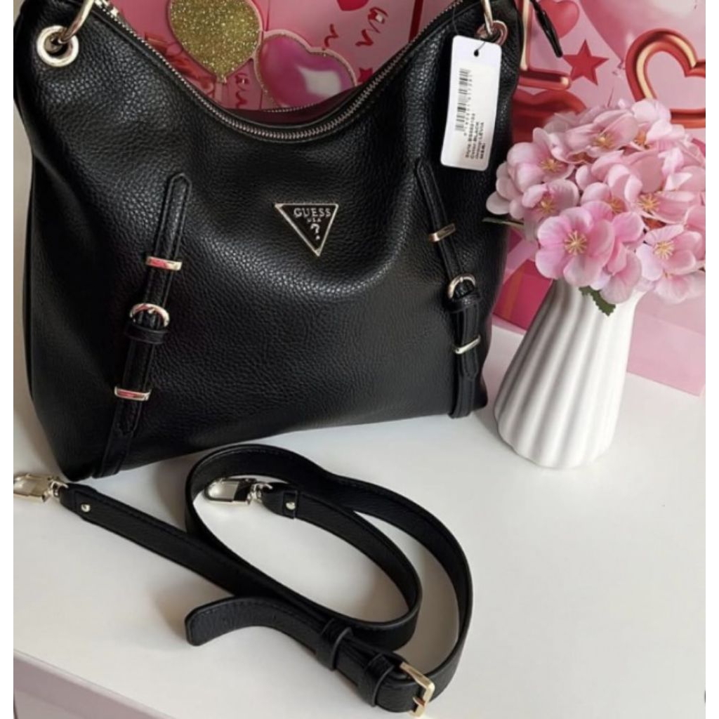 LEVIA'S HOBO GUESS BAG ORIGINAL