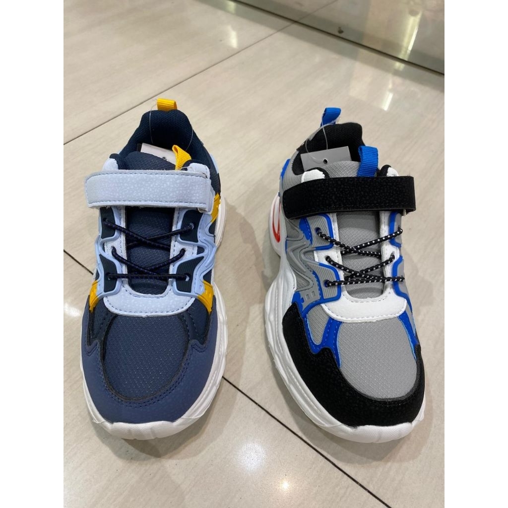 sepatu sneakers anak laki-laki by NEVADA size 31-35