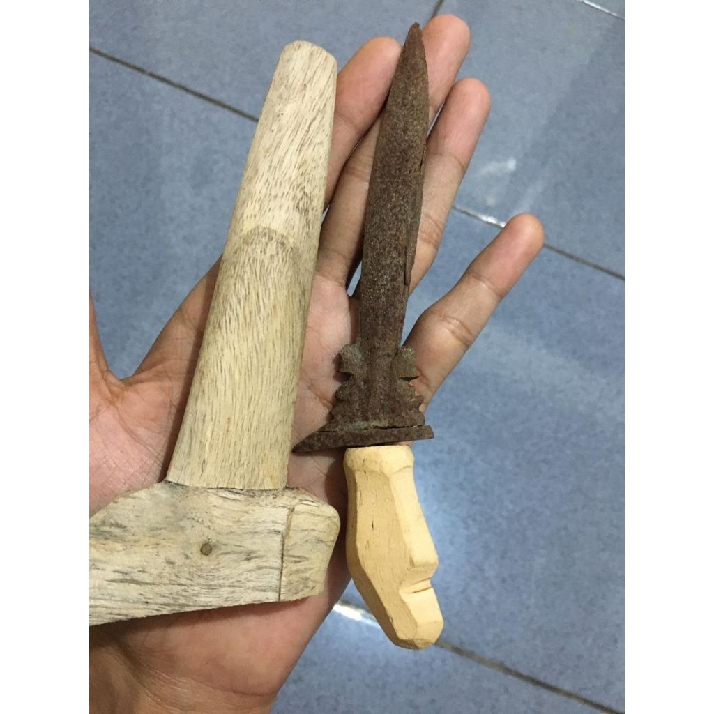 Keris Omyang JIMBE PATREM SEPUH