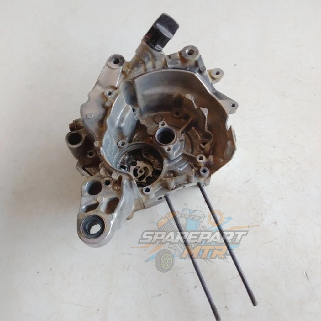 CRANKCASE KRENGKES KANAN BEAT KARBU SCOOPY KARBU KVY ORIGINAL COPOTAN KRENGKES KARTER OLI BEAT KARBU