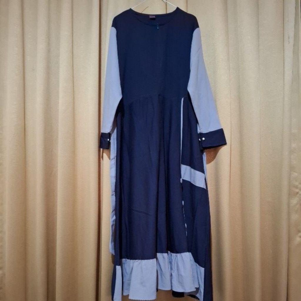 PRELOVED GAMIS ABU BIRU DONGKER POLOS MERK AKU KANISSA COLLECTION