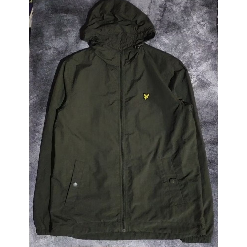 Jaket Gorpcore Lyle & Scott