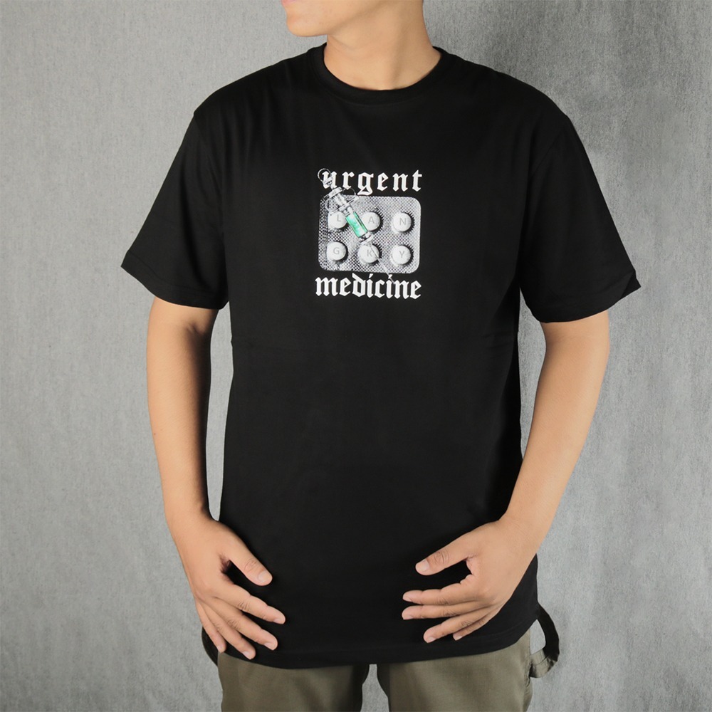 T-Shirt Pria Distro Original Kaos Unisex TSHIRT SLIM BWDE 30 MEDICINE Hitam Dewasa Langky