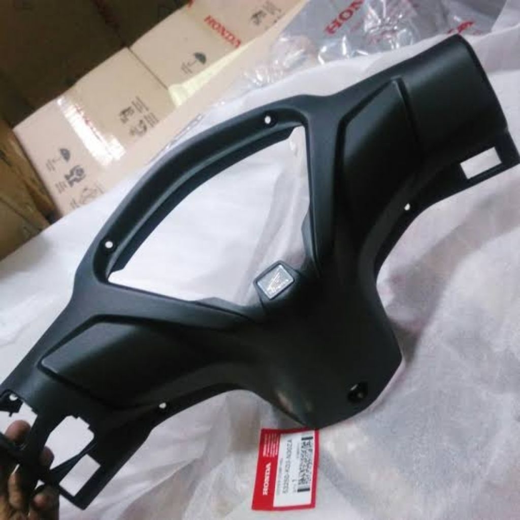 53250-K03-N30ZA Cover Batok Belakang Honda Revo 110 FI Ori AHM